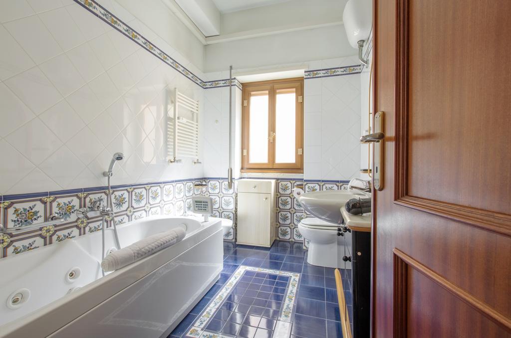 Апартаменты Luxury Macrobio Flat Рим Экстерьер фото